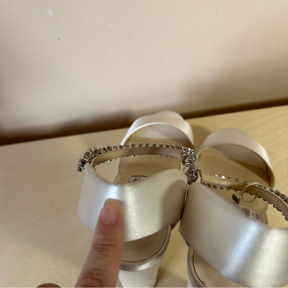 Jimmy Choo Ivory White Satina Platform Sandals 40.5 - Picture 15 of 16